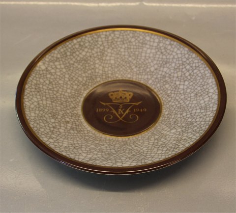 Bing & Grøndahl B&G 448 / k Skål Monogram Frederik IX 50 år 1899-1949  21.5 cm
