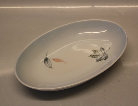 B&G Blue Faling Leaves porcelain 039 Oval cake dish 24 cm (314)