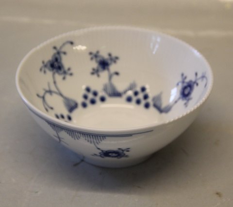 Elements Blue on Fluted Danish Porcelain 573-1 Blue elements bowl 5.5 x 13 cm, 30 cl. (1024805)