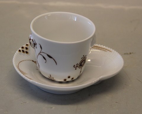 Kongelig Dansk Porcelæn Blå Elements Musselmalet 057-1 Espressokop 5.5 cm og underkop 11 cm 058-1 - Mocca 10 cl. (1017074) Mulitfarvet Elements Brun