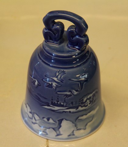 Kongelig Dansk 2006 Kgl Juleklokke 10 cm Kronborg by Svend Vestergaard