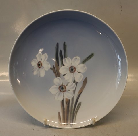 0029-1125 Dekorativ vægplatter 25.5 cm Hvide blomster Kongelig Dansk Porcelæn
