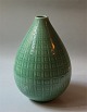 Aluminia kunstfajance 2631 Marselis Grøn Vase, stor pæreformet med små kvadrater 21 x 15 cm Nils Thorsson 1953