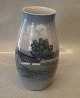 B&G 8790-247 Vase Landskab med bondegård 22 cm Bing & Grøndahl